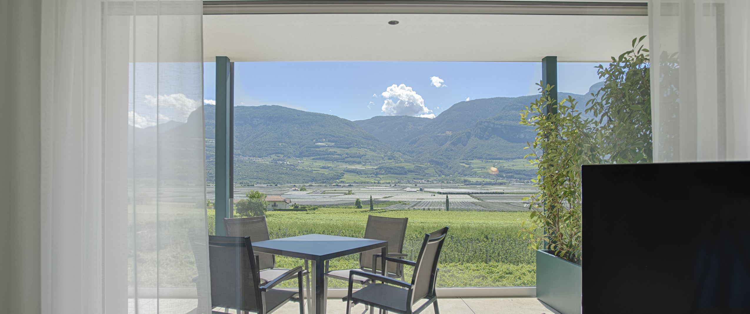 Blick_Balkonterrasse_02